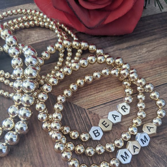 Mama Bear stretchable bracelet - Picture 3 of 5